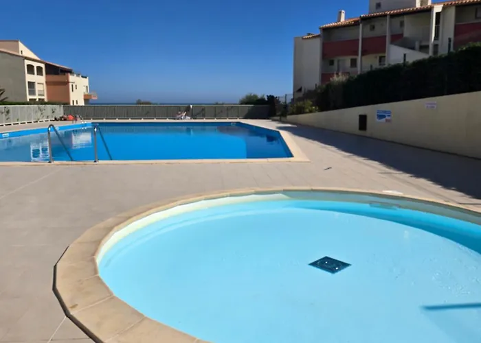 Appartamento Idéalement Situé Vue Mer, Les Indes Galantes, Piscine, Parking Agde